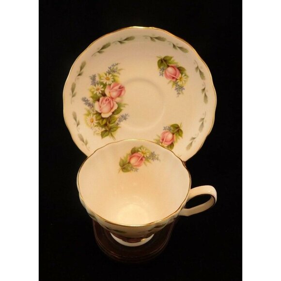Royal Vale Ridgeway Potteries Pink Roses Tea Cup Saucer Floral Gold Trim - Picture 4 of 9